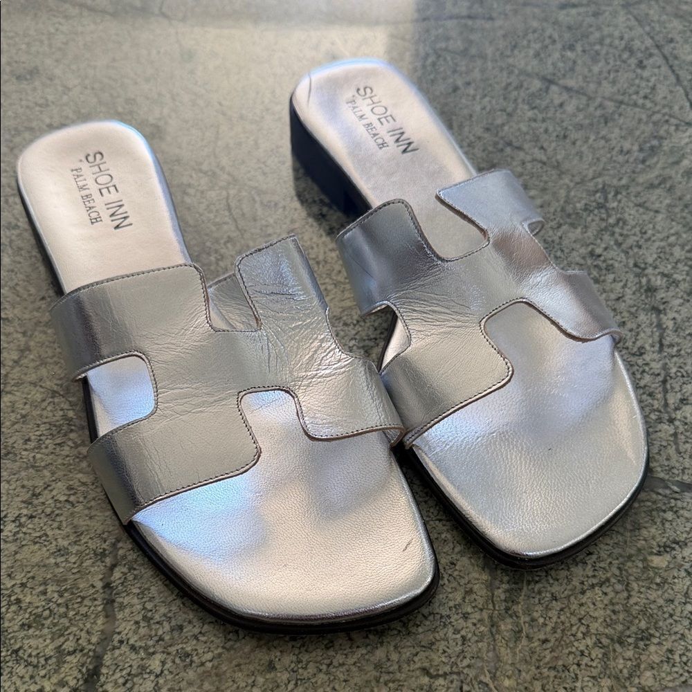 Shoe Inn palm beach H Silver Women's Slide Sandals 38